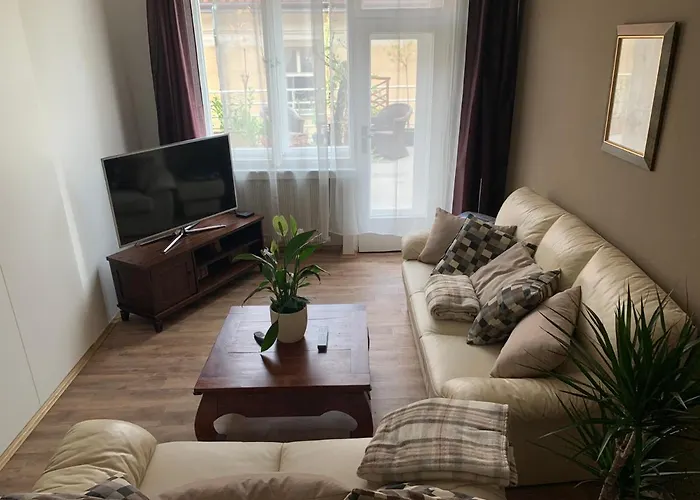 شقة Anenska By Charles Bridge 2