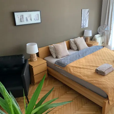 Appartement Anenska By Charles Bridge 2 Prague